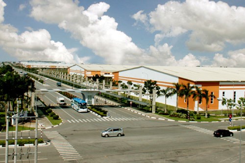 Vietnam: Eines der zehn Länder mit den günstigsten Wirtschaftsprognosen - ảnh 1